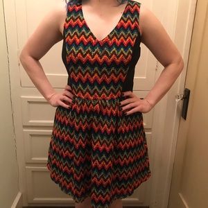 🏳️‍🌈 Macy’s KENSIE Large Rainbow Chevron Dress🌈